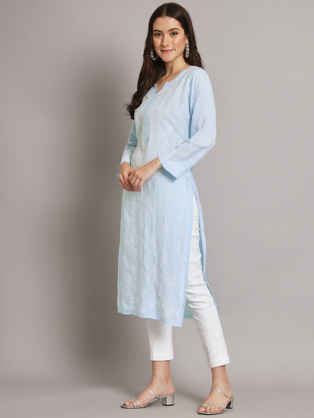 Women Hand Embroidered Chikankari Modal Kurta-AL3584 Skyblue