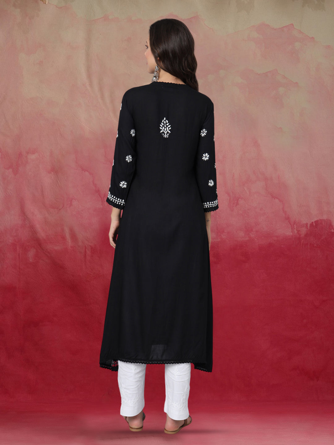 Women Hand Embroidered Chikankari Cotton Kurta-AL3890