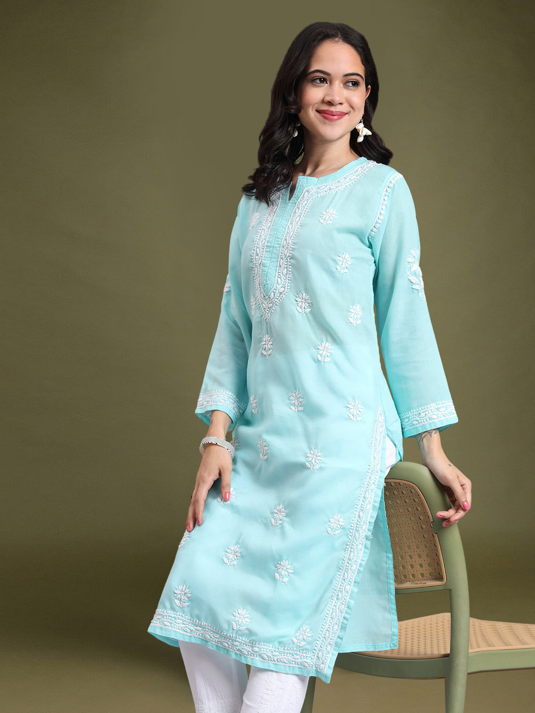 Women Hand Embroidered Chikankari Cotton Kurta-AL3999 Sea Green