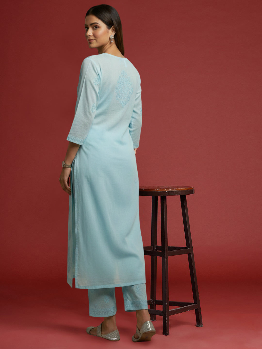 Women Hand Embroidered Chikankari Muslin Kurta Set-AL4104KS Blue