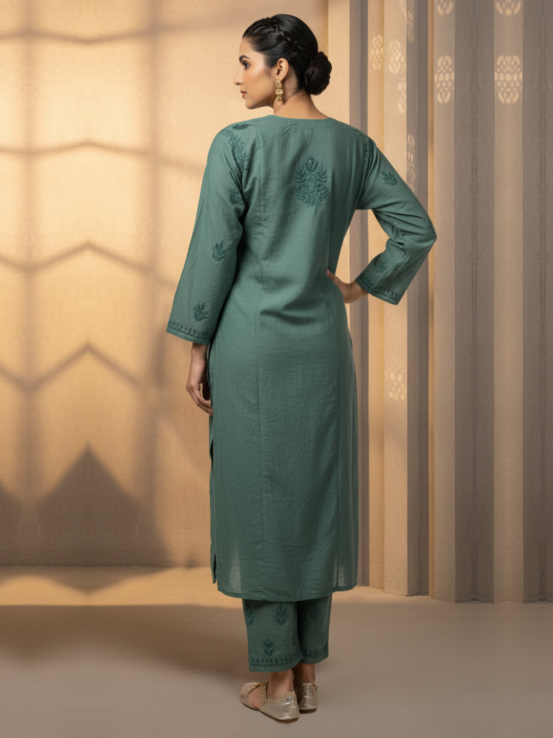 Women Hand Embroidered Chikankari Chanderi Kurta Set-AL4106KS Violet
