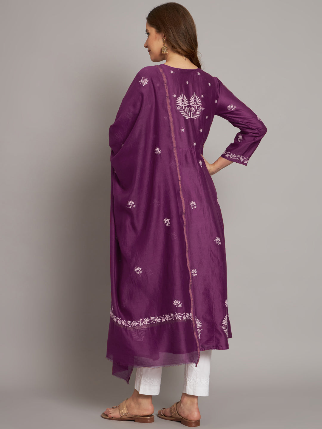 Hand embroidered Chikankari Chanderi Cotton Kurta Set and Dupatta with Mukaish AL3665KS