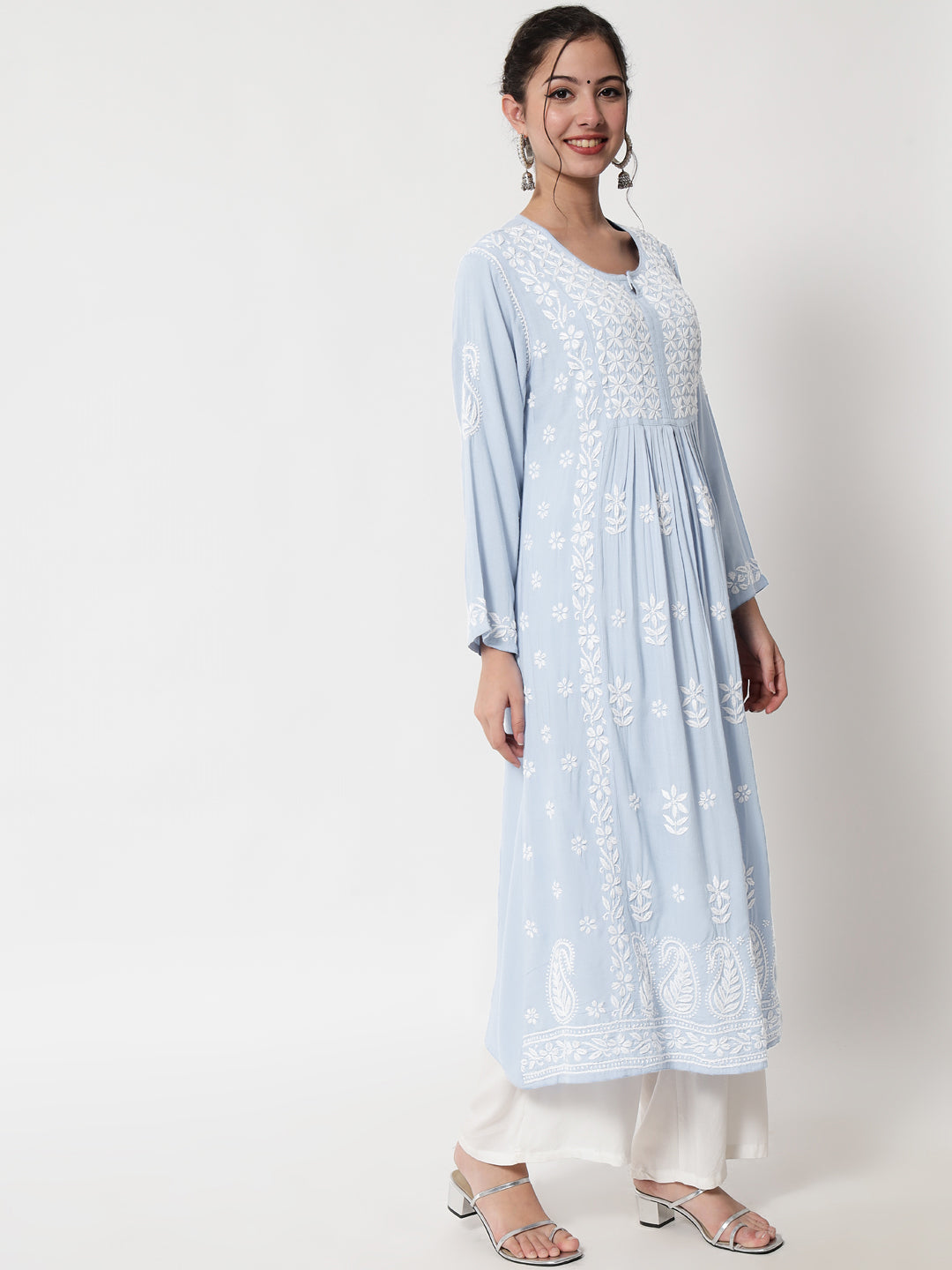 Women Hand Embroidered Chikankari Cotton Kurta-AL3549