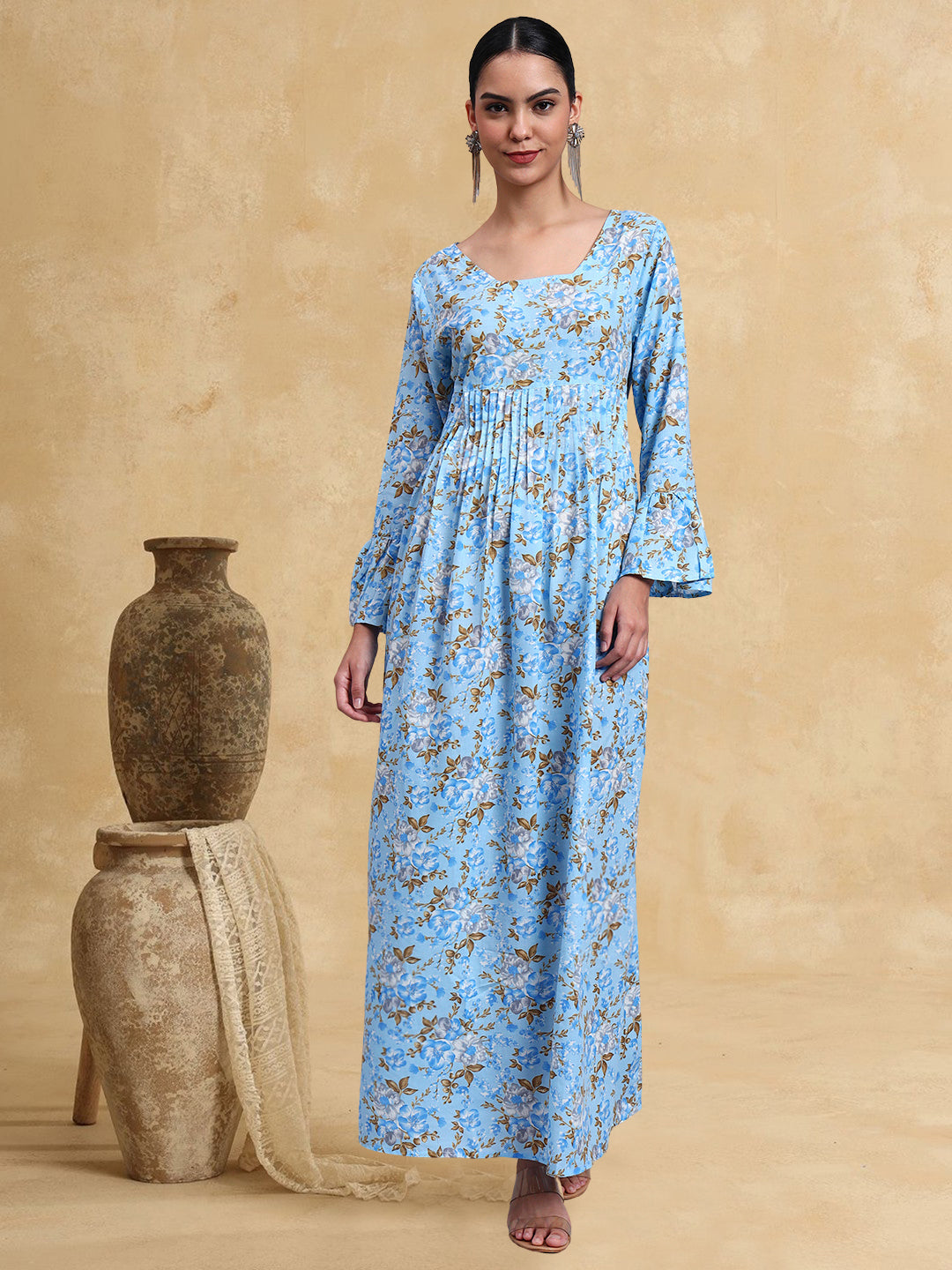 Women Green Floral Printed Cotton Jalabiya with Flared Sleeves & Round Neckline-AL4045 Denimblue