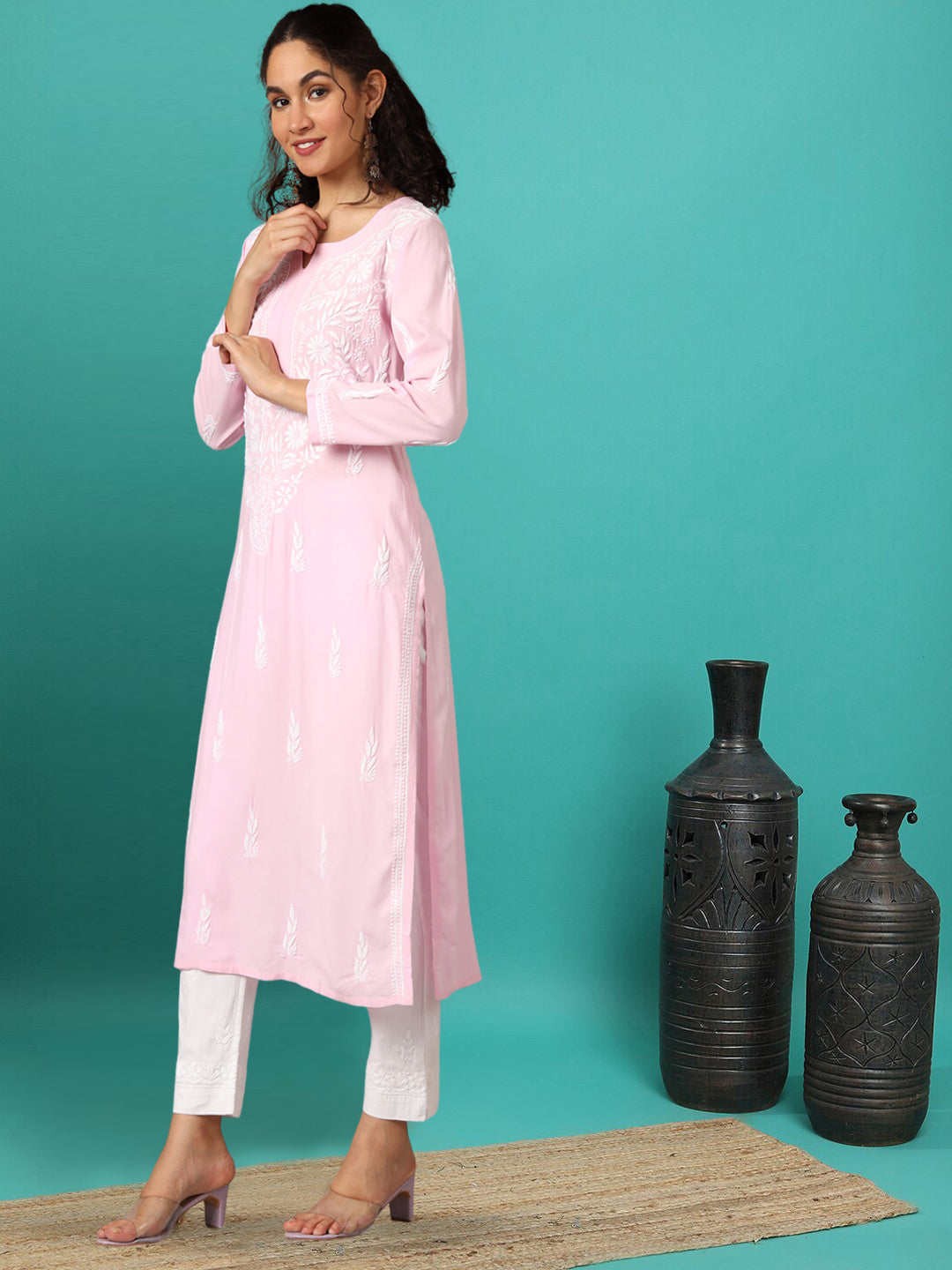 Hand Embroidered Chikankari Rayon Straight Kurta-AL3451 Pink