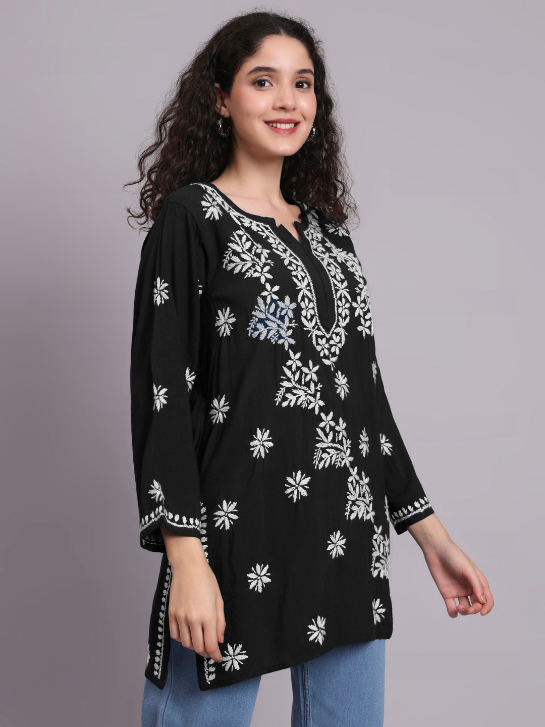 Women Hand Embroidered Chikankari Rayon Kurti-AL4071 Black