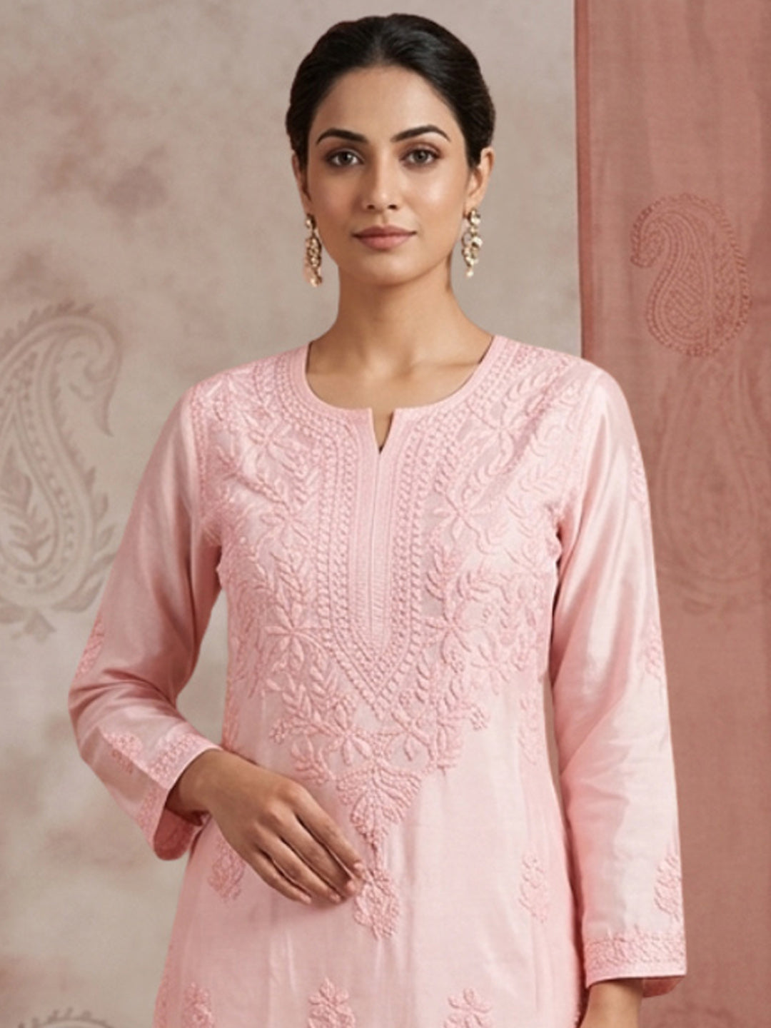 Women Hand Embroidered Chikankari Muslin Kurta Set-AL4118KS Peach