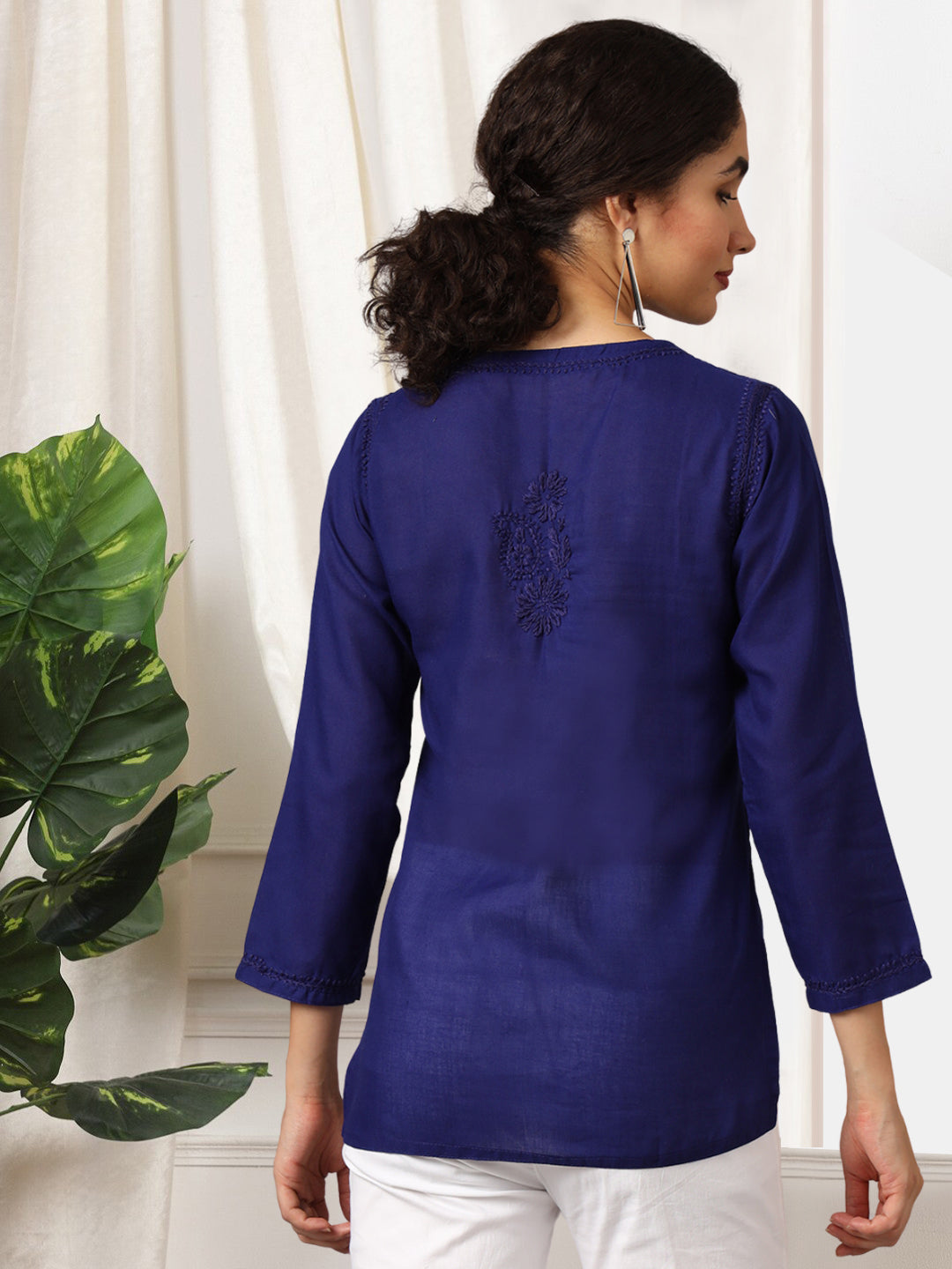 Hand Embroidered Chikankari Cotton Straight Kurti-AL3405