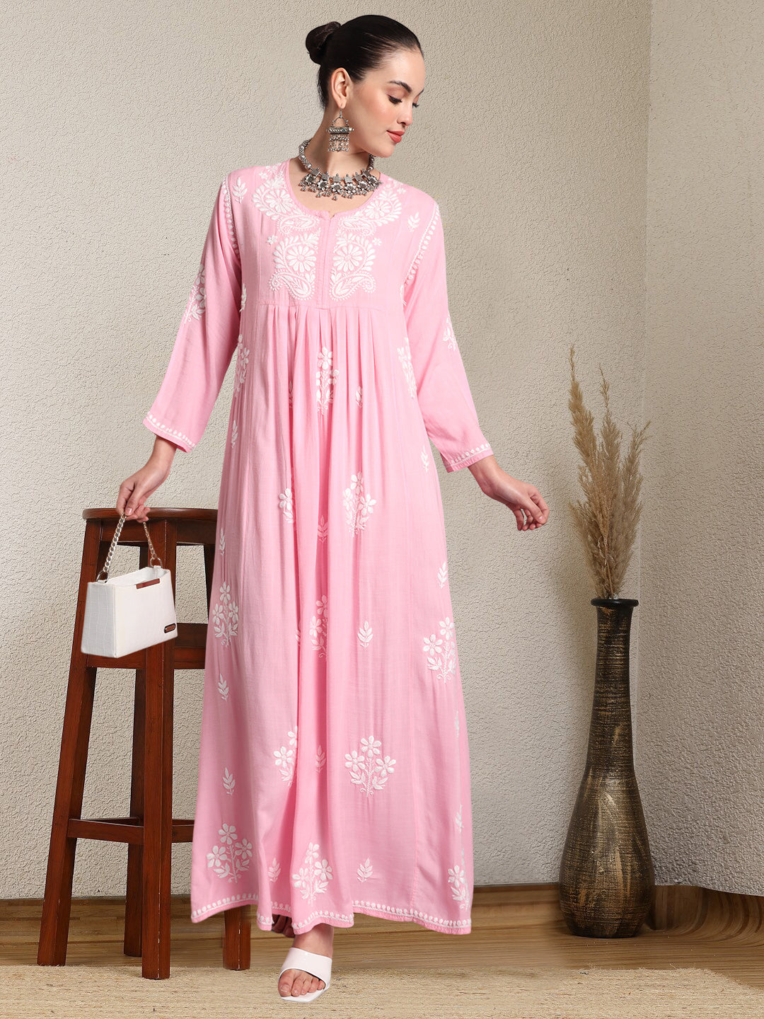 Hand Embroidered Chikankari A-Line Gathering Pattern Rayon Jalabiya-AL4012 Pink
