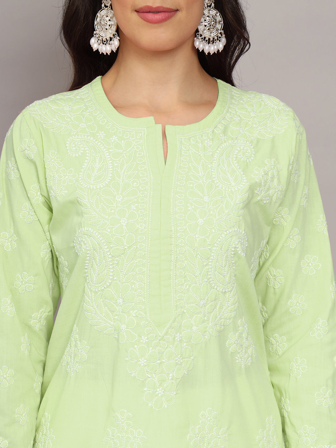 Women Hand Embroidered Chikankari Cotton Kurta-AL4043 Green