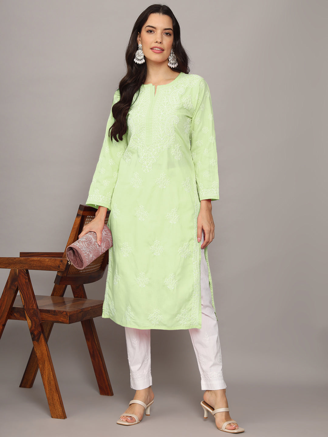 Women Hand Embroidered Chikankari Cotton Kurta-AL4043 Green