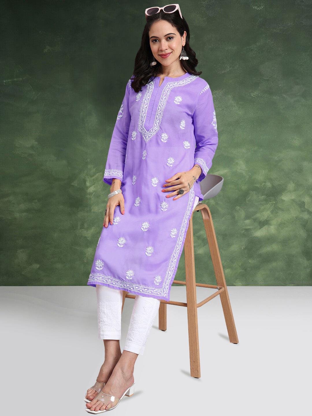 Women Hand Embroidered Chikankari Cotton Kurta-AL3999 Mauve