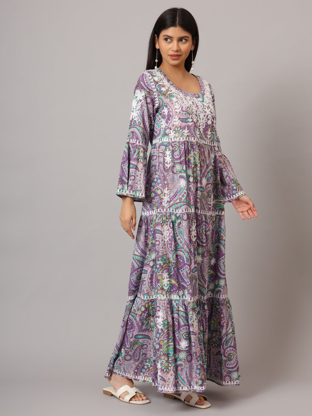 Hand Embroidered Chikankari A-Line Gathering Pattern Mulmul Cotton Jalabiya-AL3673 Lavender & Green