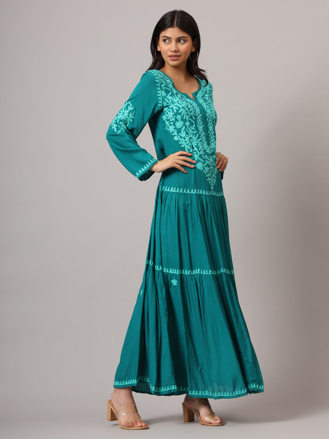 Hand Embroidered Lucknowi Chikankari  Cotton Jalabiya-AL3942 Ramagreen