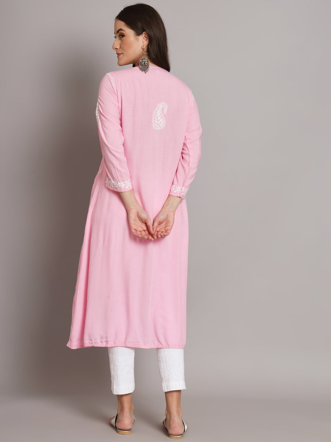 Women Hand Embroidered Chikankari Rayon Kurta-AL3549 Babypink