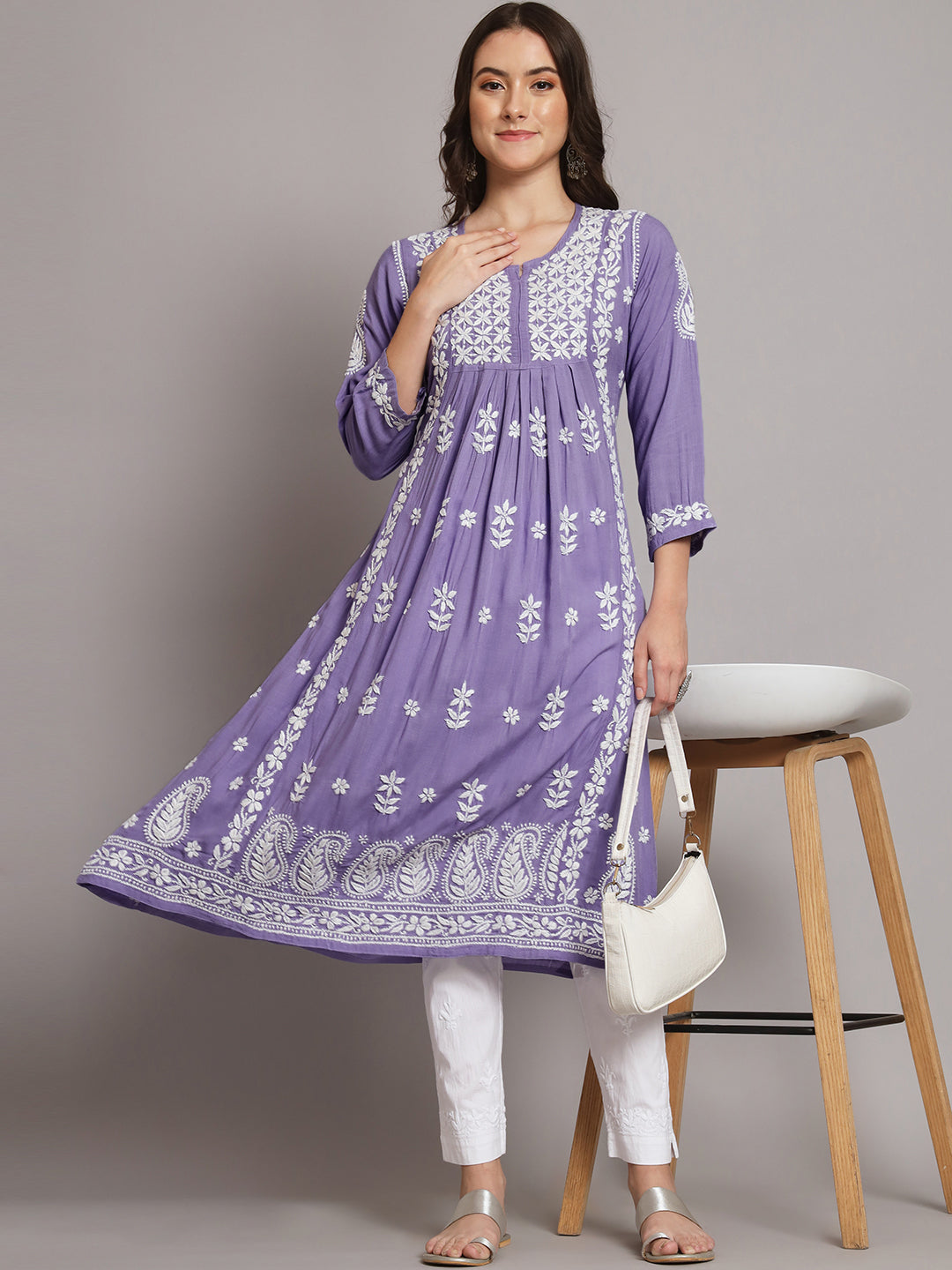 Women Hand Embroidered Chikankari Rayon Kurta-AL3549 Mauve