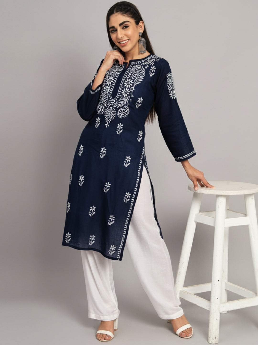 Hand Embroidered Chikankari Cotton Straight Kurta-AL3561 Navy