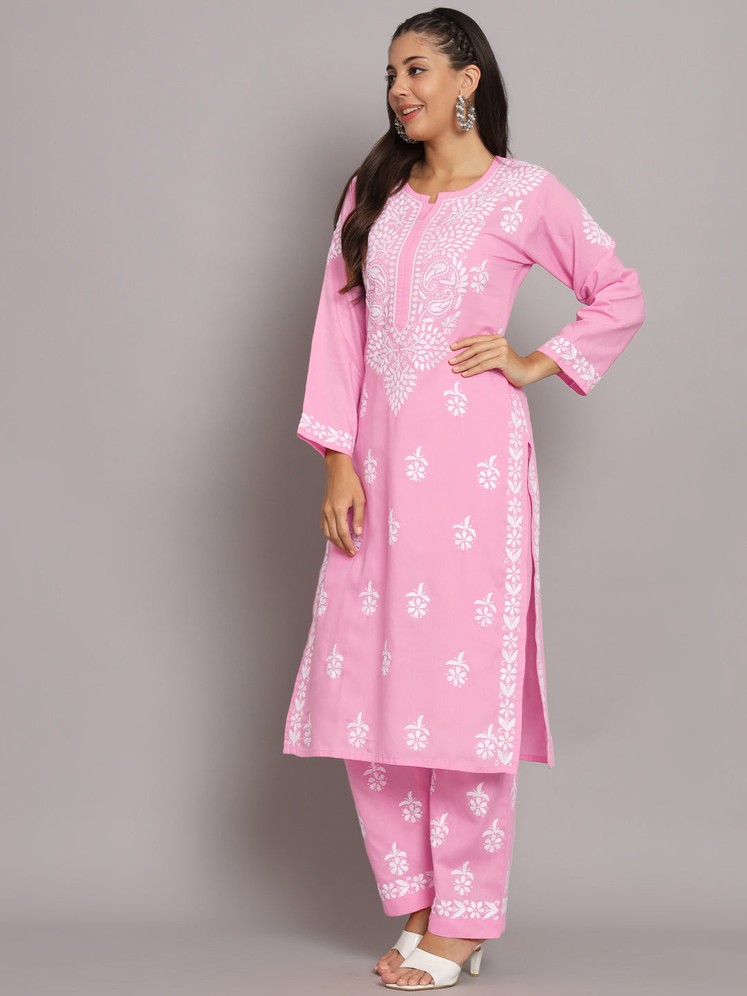 Women Hand Embroidered Chikankari Cotton Kurta Set-AL3674KS Pink