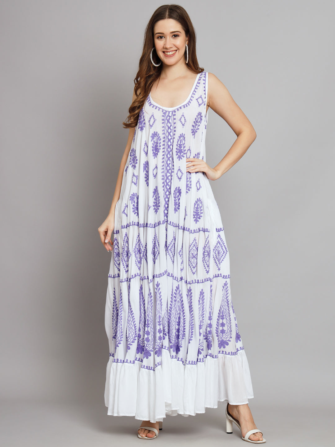 Hand Embroidered Chikankari Modal Kaftan-AL3605