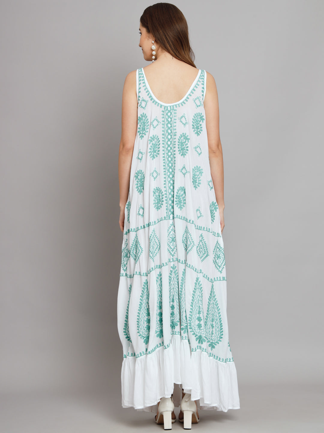 Hand Embroidered Chikankari Modal Kaftan-AL3605