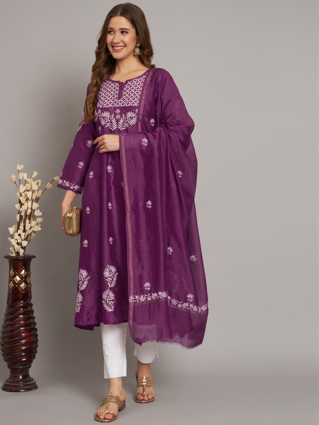 Hand embroidered Chikankari Chanderi Cotton Kurta Set and Dupatta with Mukaish AL3665KS