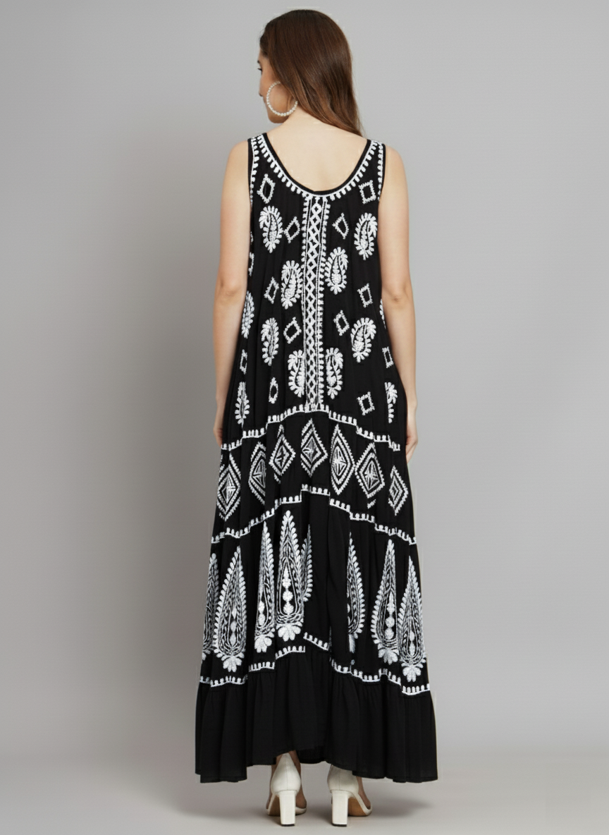 Hand Embroidered Chikankari Modal Kaftan-AL3605A Black&White