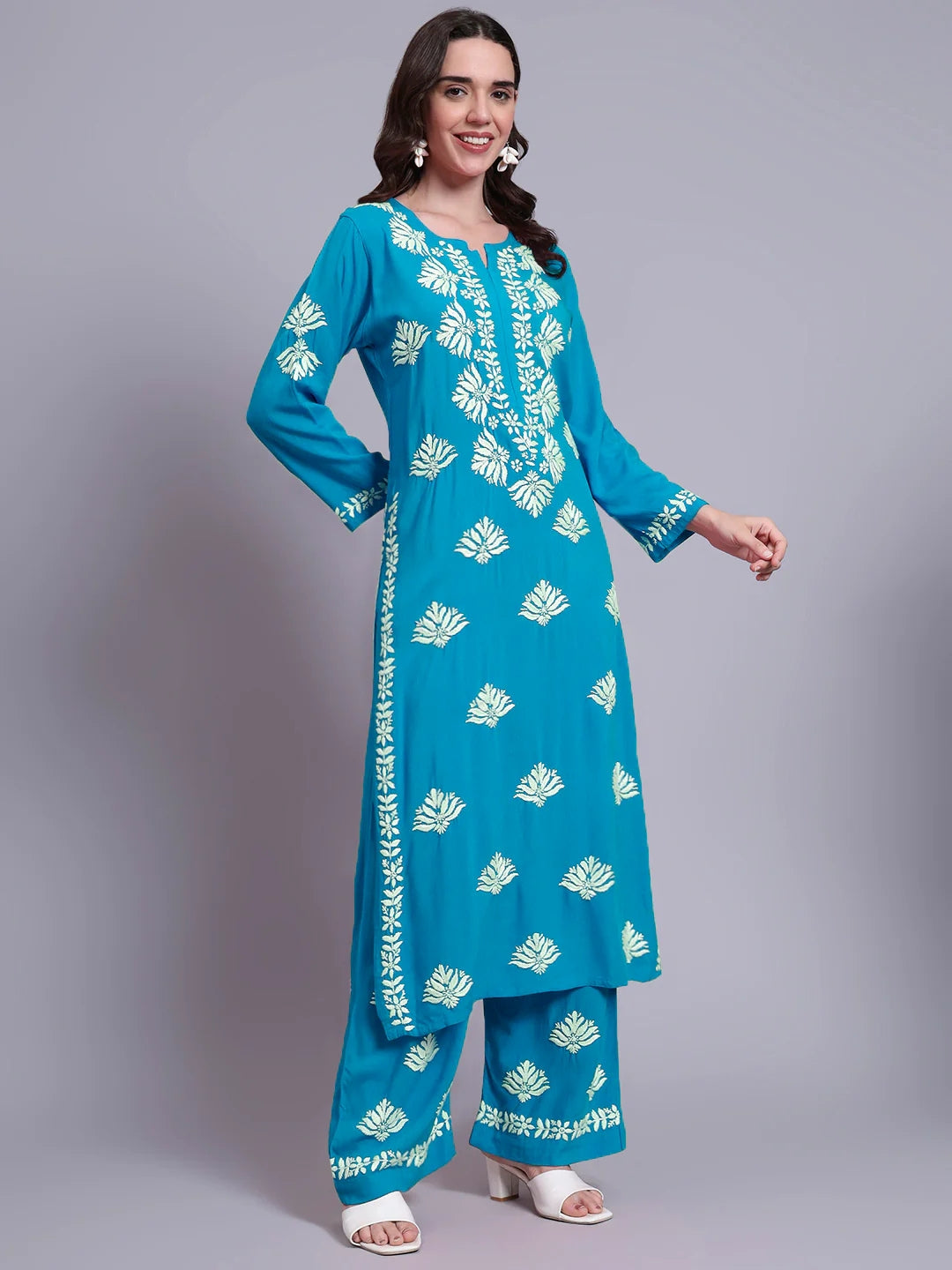 Women Hand Embroidered Chikankari Rayon Kurta Set-AL4084KS Teal