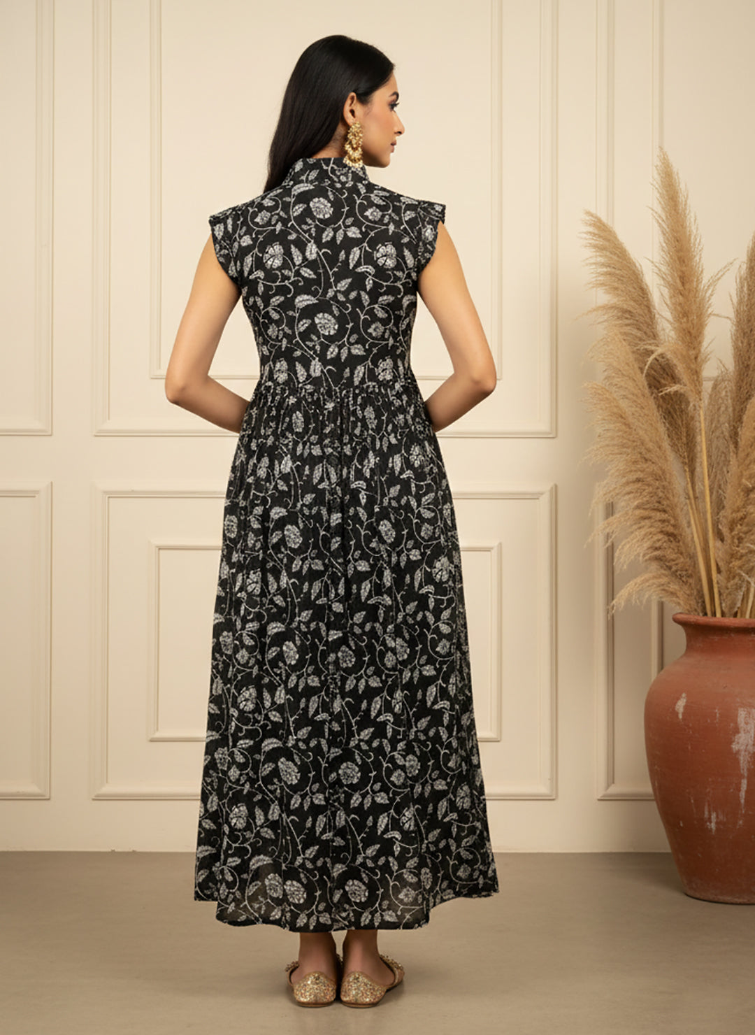 Women Printed Embroidered Cotton Jalabiya with Cap Sleeves-AL3697C Black