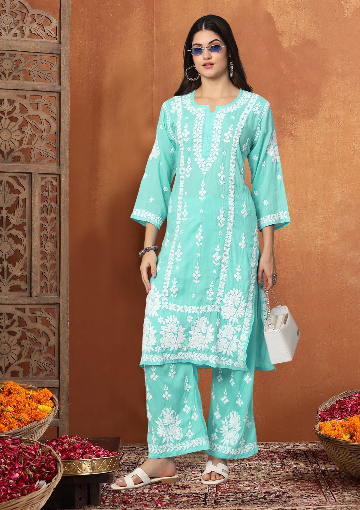 Women Hand Embroidered Chikankari Modal Kurta set-AL4049KS