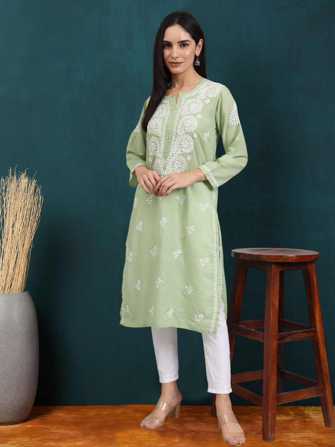 Hand Embroidered Chikankari Cotton Straight Kurta-AL3997 Green