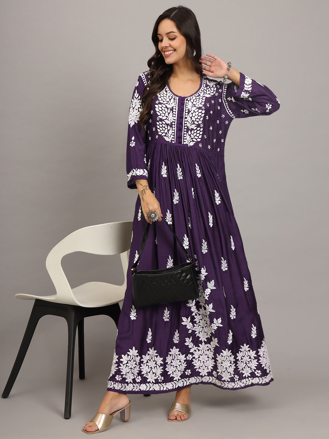 Hand Embroidered Chikankari Muslin Jalabiya-AL4017