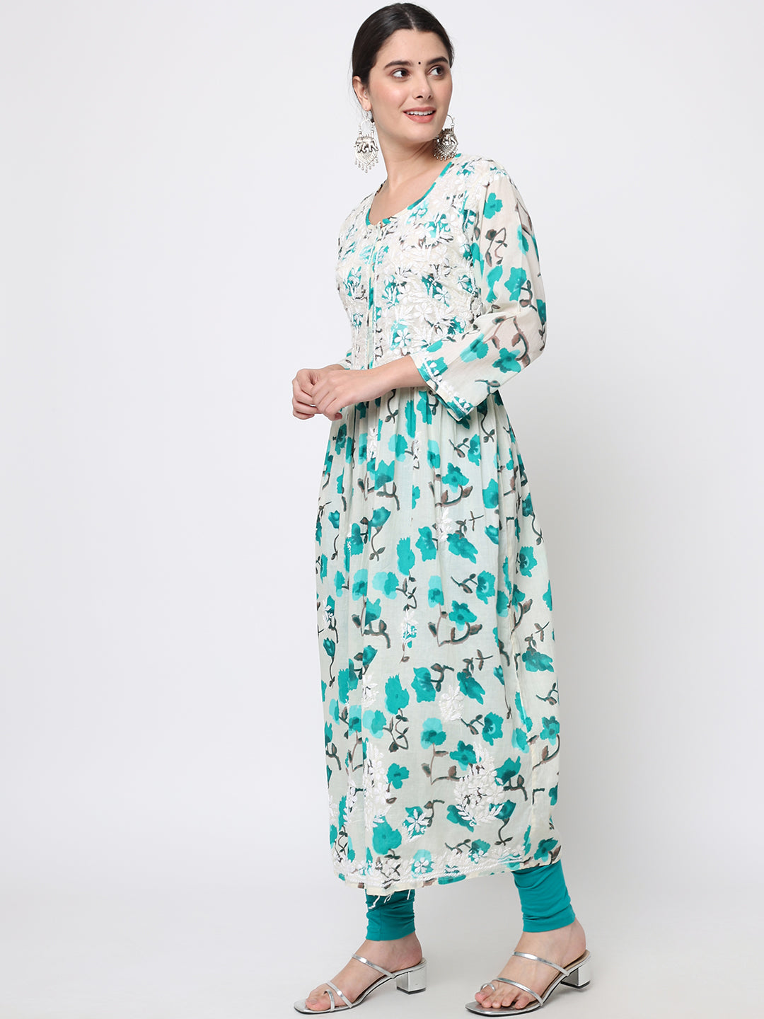 Women Hand Embroidered Chikankari Cotton Kurta-AL3580 Green