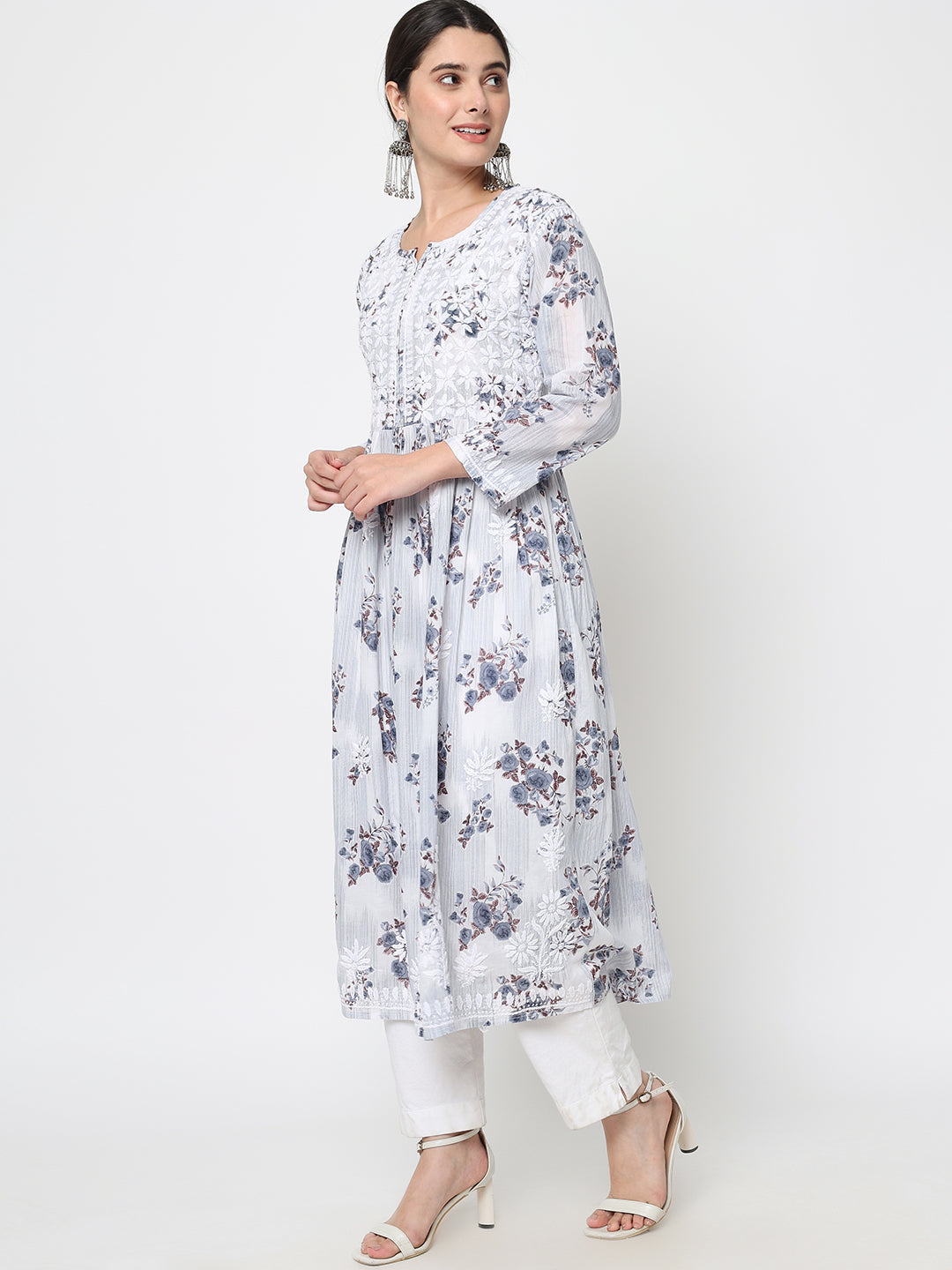 Women Hand Embroidered Chikankari Cotton Kurta-AL3583 Grey