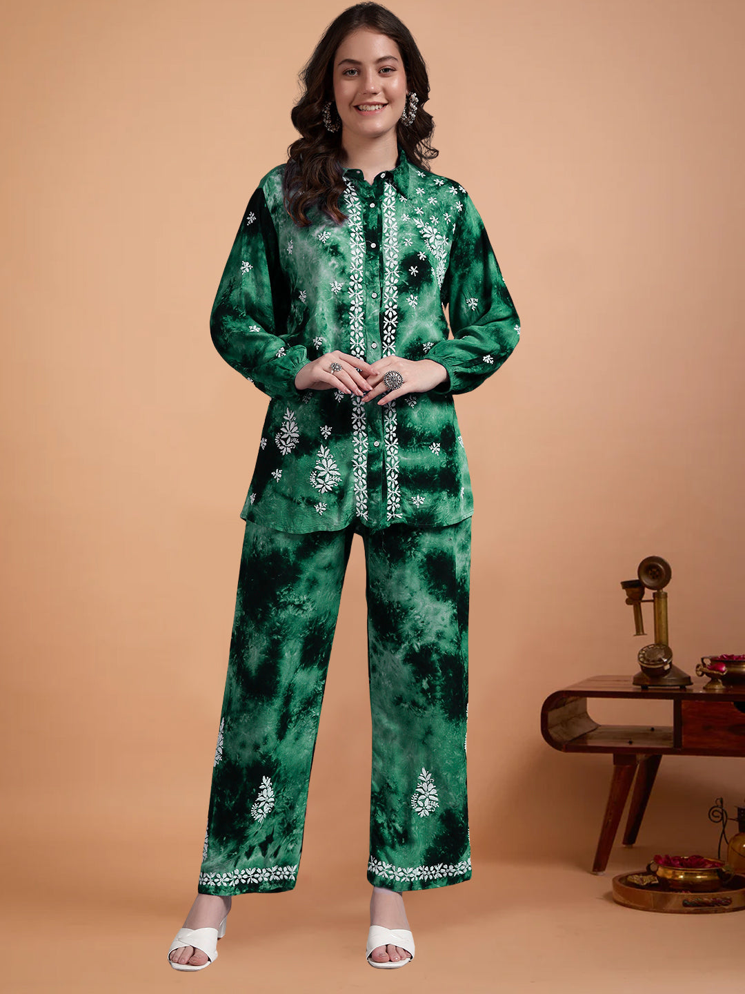 Women Hand Embroidered Chikankari Rayon Co-ord Set-AL4093KS Green