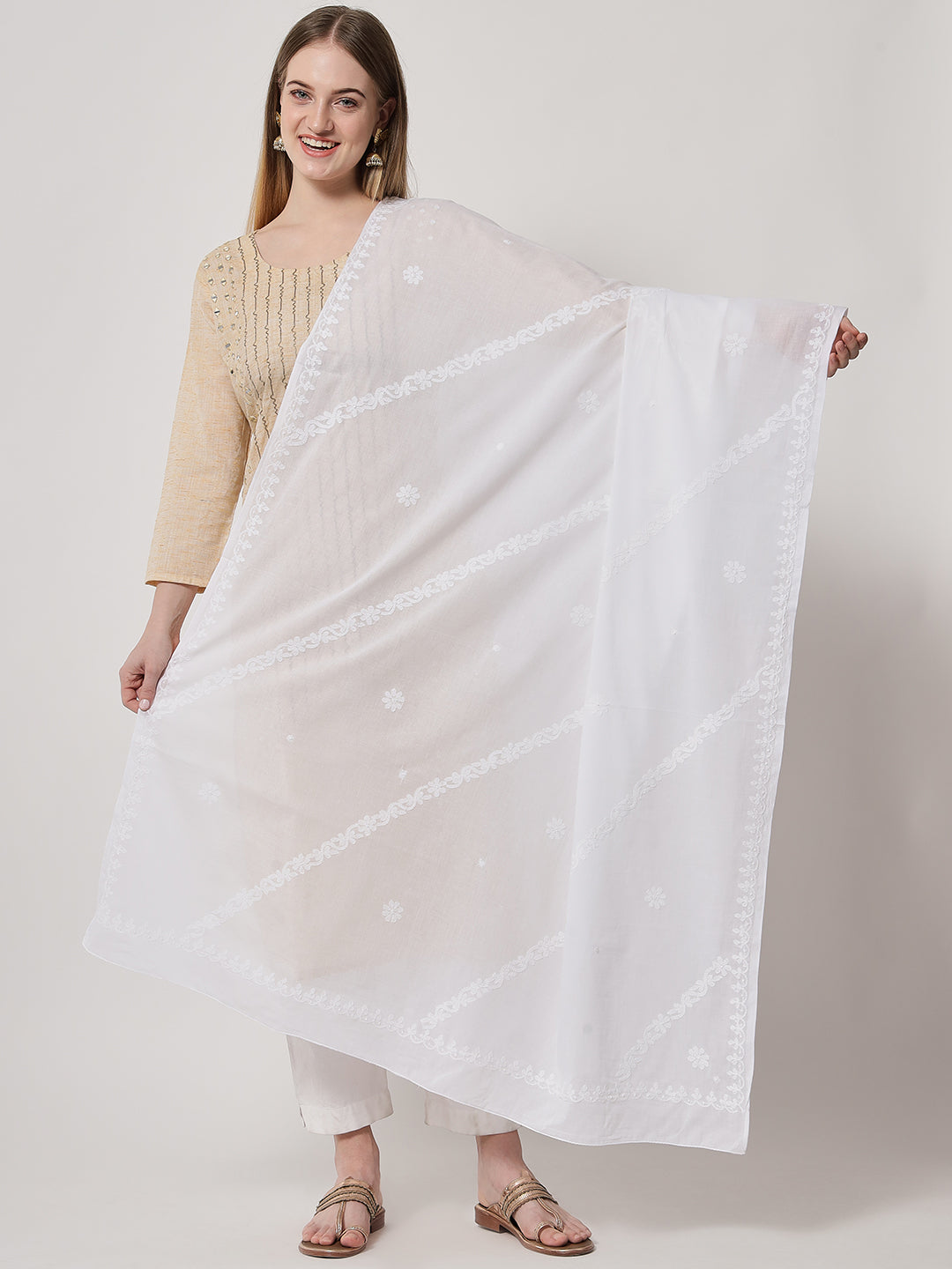 Women Hand Embroidered Mulmul Cotton Chikankari Dupatta-AL3576