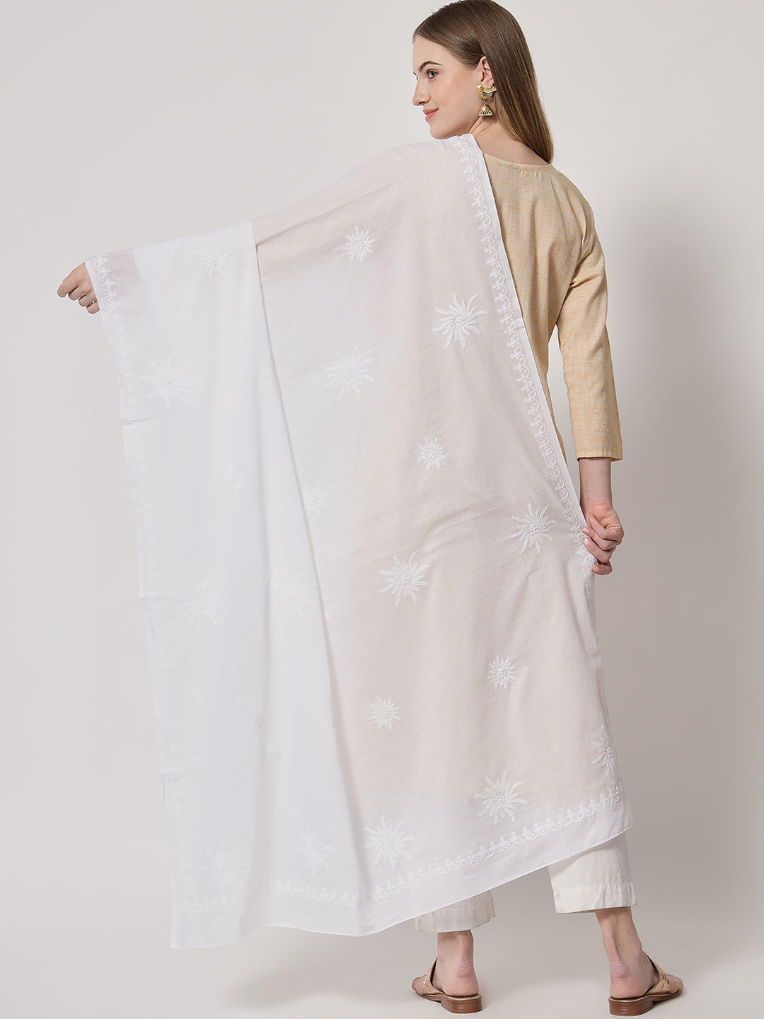 Women Hand Embroidered Mulmul Cotton Chikankari Dupatta-AL3574
