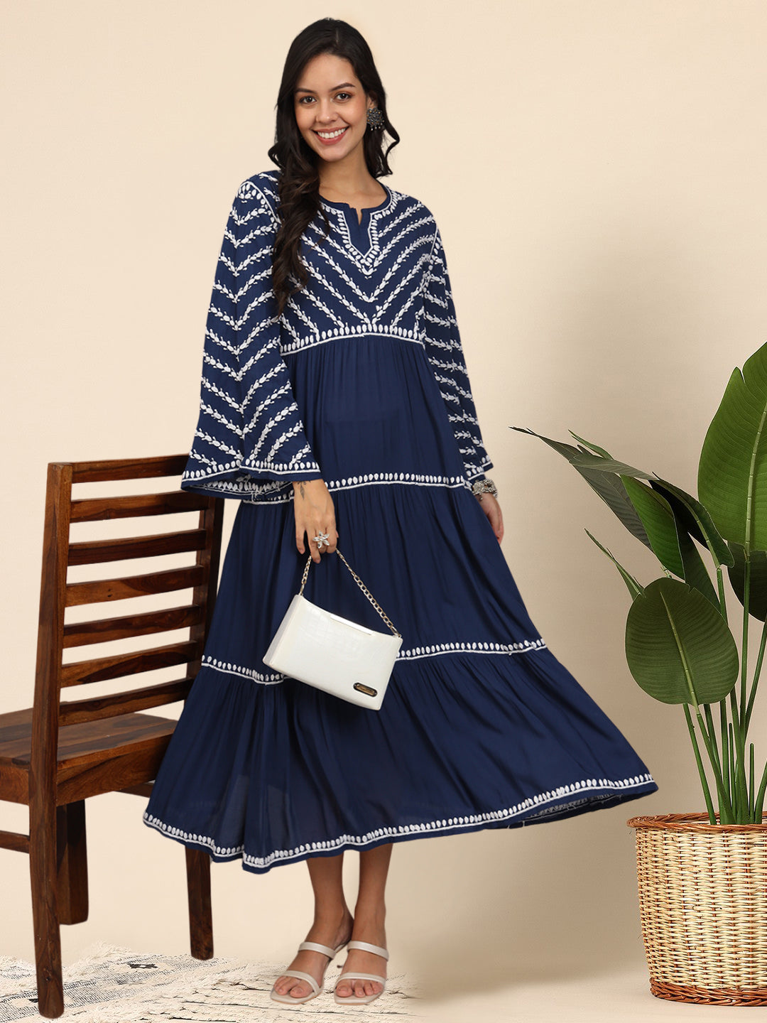 Hand Embroidered Chikankari Modal Jalabiya-AL4015 Navy