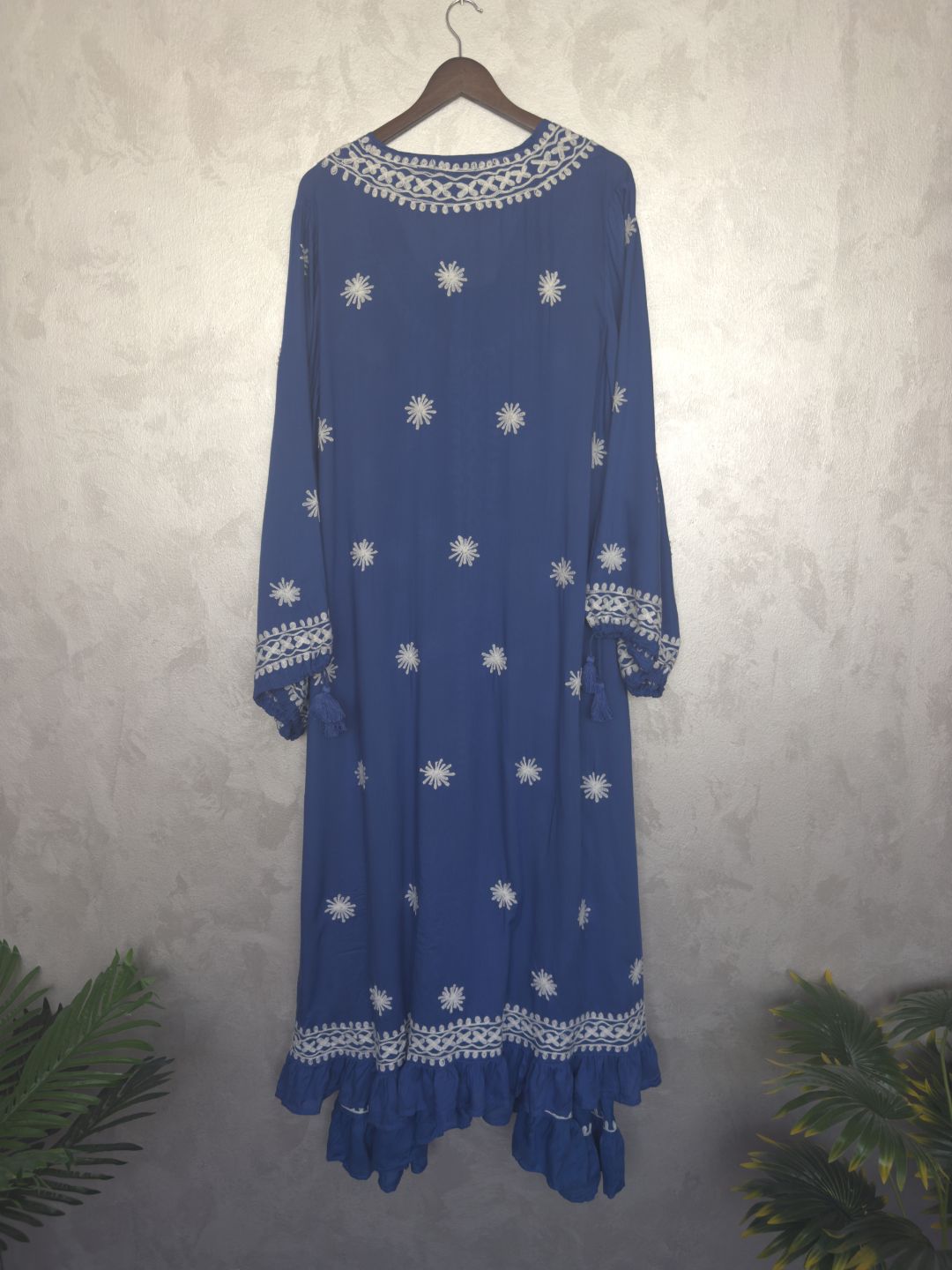 Hand Embroidered Chikankari Modal Kaftan-AL3605