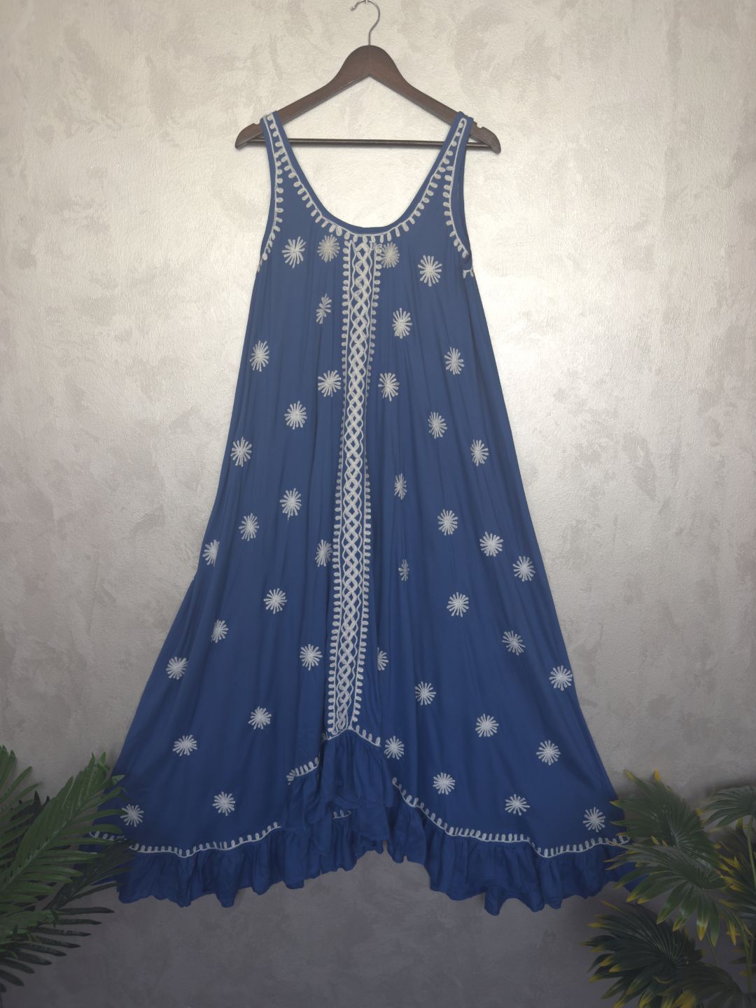 Hand Embroidered Chikankari Modal Kaftan-AL3605