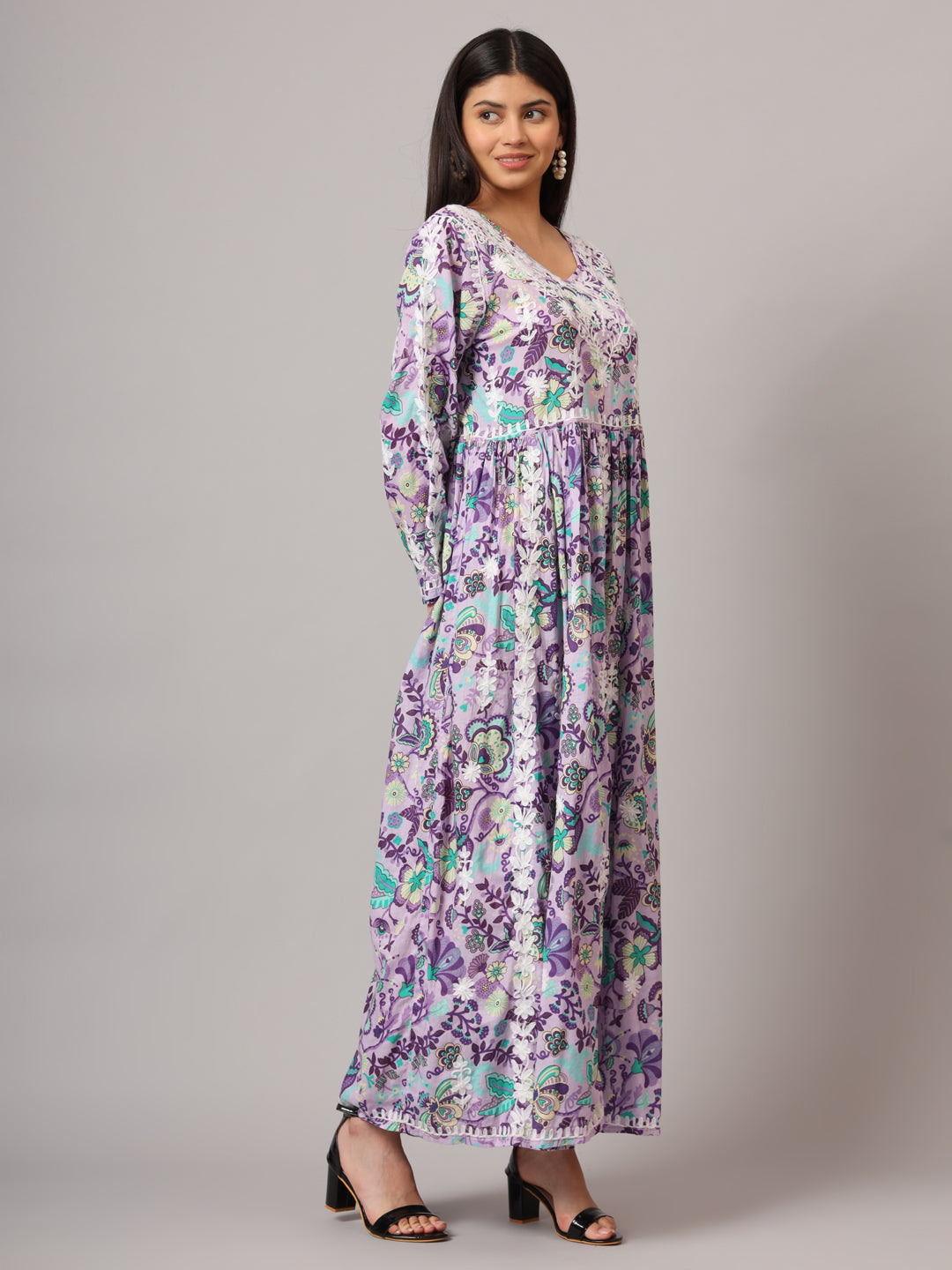Hand Embroidered Lucknowi Chikankari  Printed Mulmul Cotton Jalabiya-AL3936 Mauve & Blue