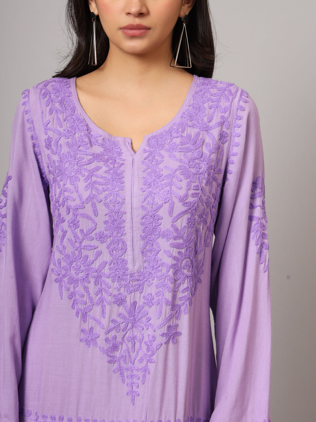 Hand Embroidered Lucknowi Chikankari  Cotton Jalabiya-AL3942 Mauve