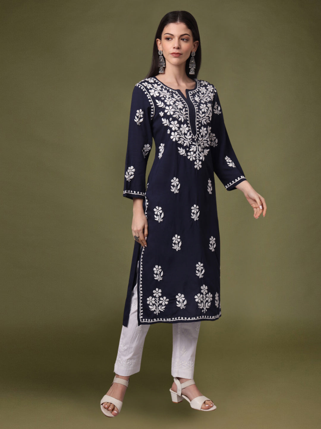 Hand Embroidered Chikankari Modal Kurta- AL4013 Navy