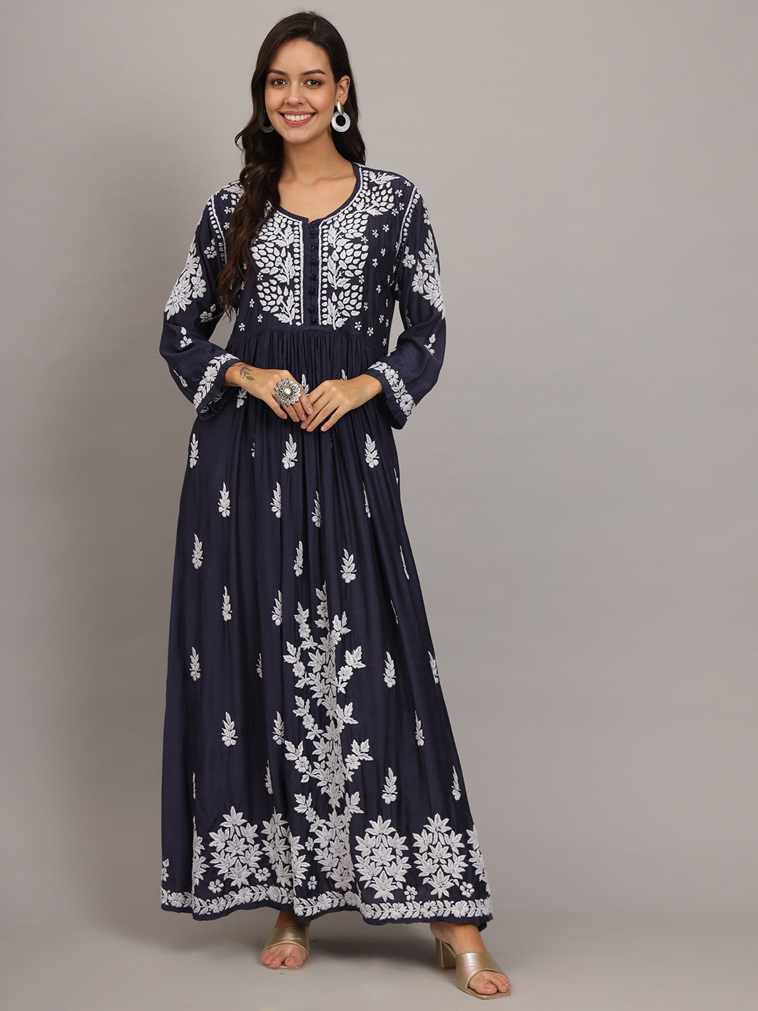 Hand Embroidered Chikankari Muslin Jalabiya-AL4017