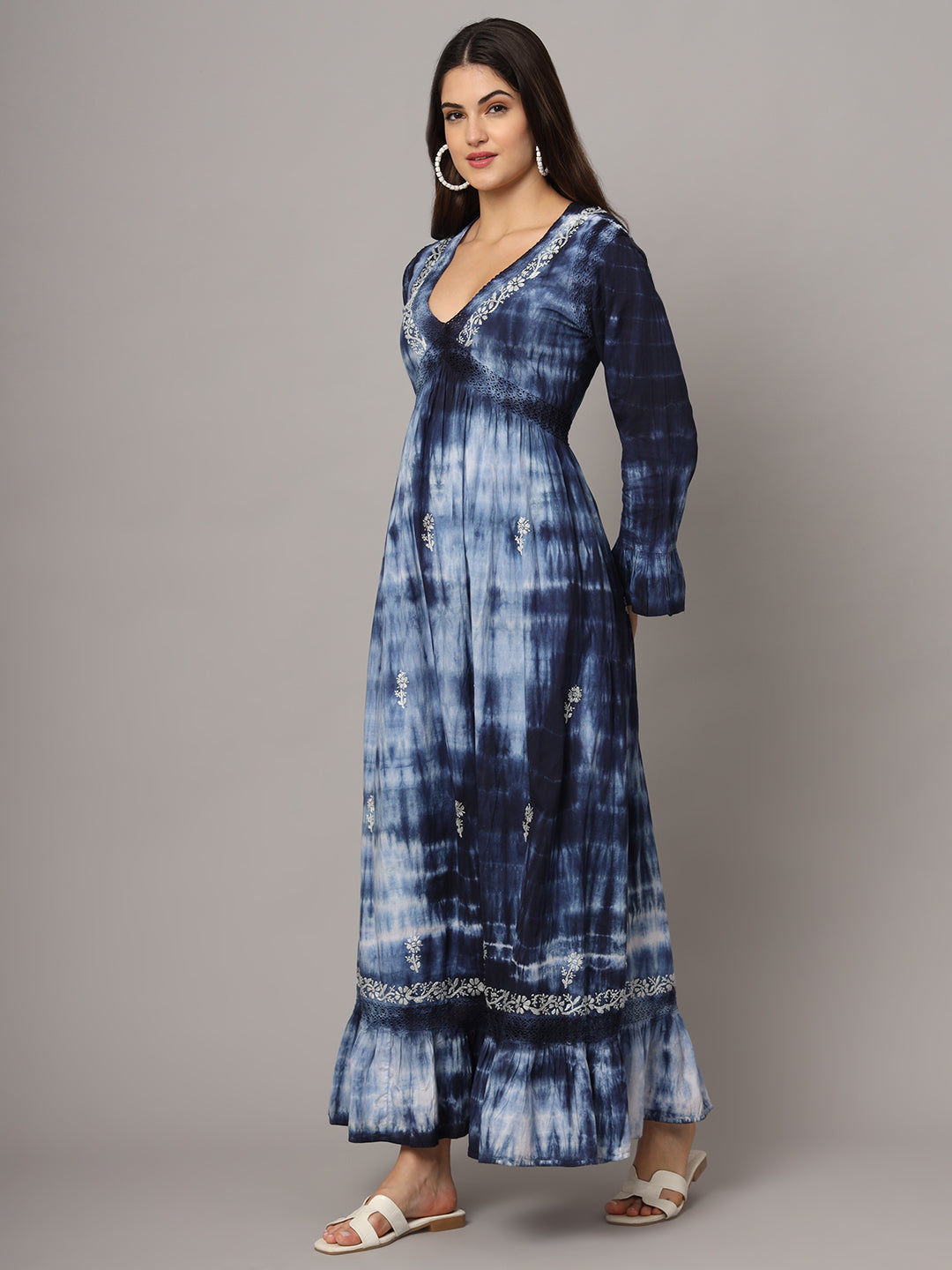 Women Chikankari Hand Embroidered Cotton Jalabiya in Tie-Dye shades-AL2160 Navy
