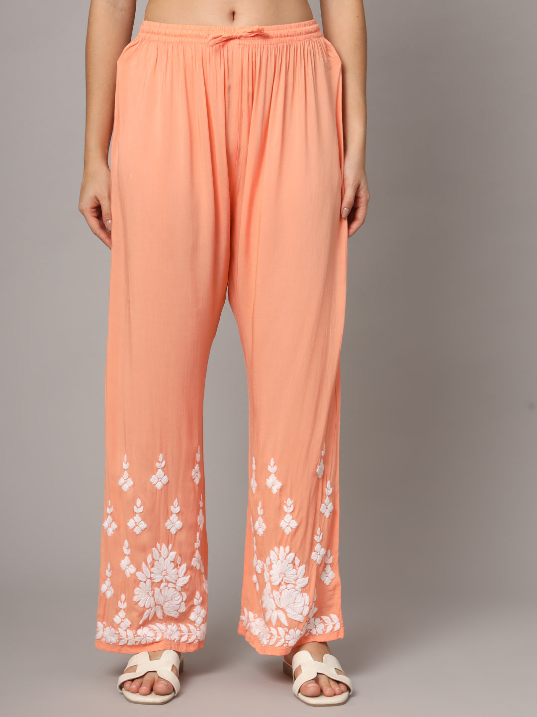 Women Hand Embroidered Chikankari Modal Kurta set-AL4049KS Peach
