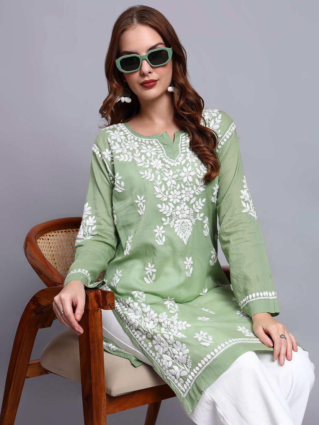 Women Hand Embroidered Chikankari Cotton Kurti -AL3685 Green