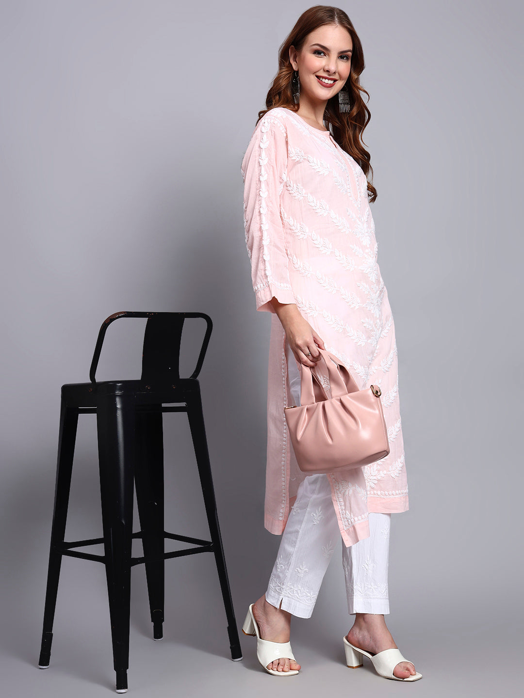 Women Hand Embroidered Chikankari Mulmul Kurti -AL3757 Peach