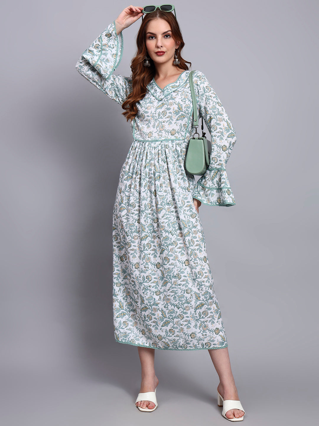 Women Floral Printed Rayon Jalabiya with Flared Sleeves & V-Neckline-AL4011 Green