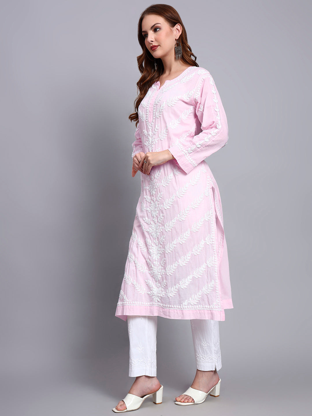 Women Hand Embroidered Chikankari Mulmul Kurti -AL3757 Pink