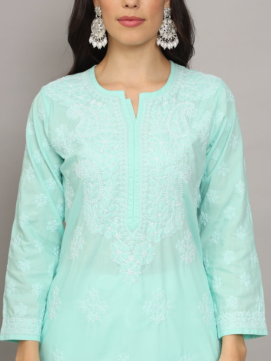 Women Hand Embroidered Chikankari Cotton Kurta-AL4043 Seagreen